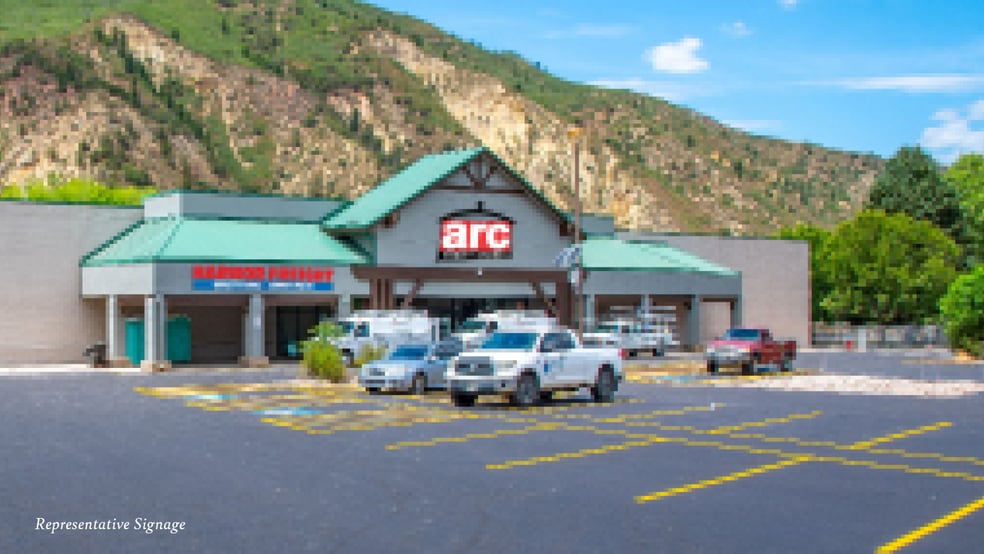 2001 Grand Ave, Glenwood Springs, CO for sale - Building Photo - Image 2 of 3