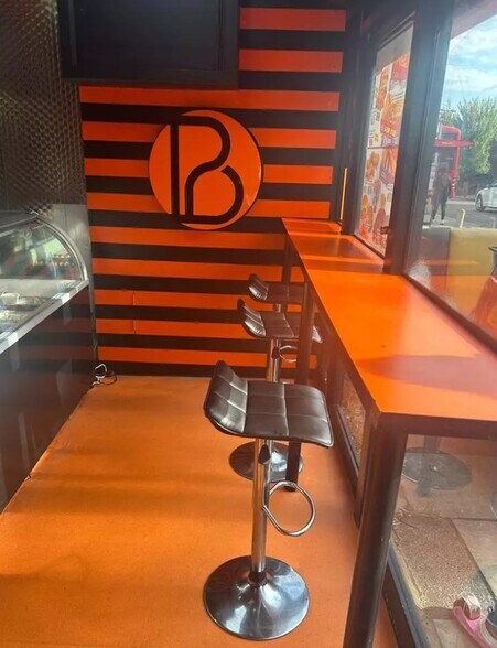 254 High Rd, Harrow for sale - Interior Photo - Image 1 of 1