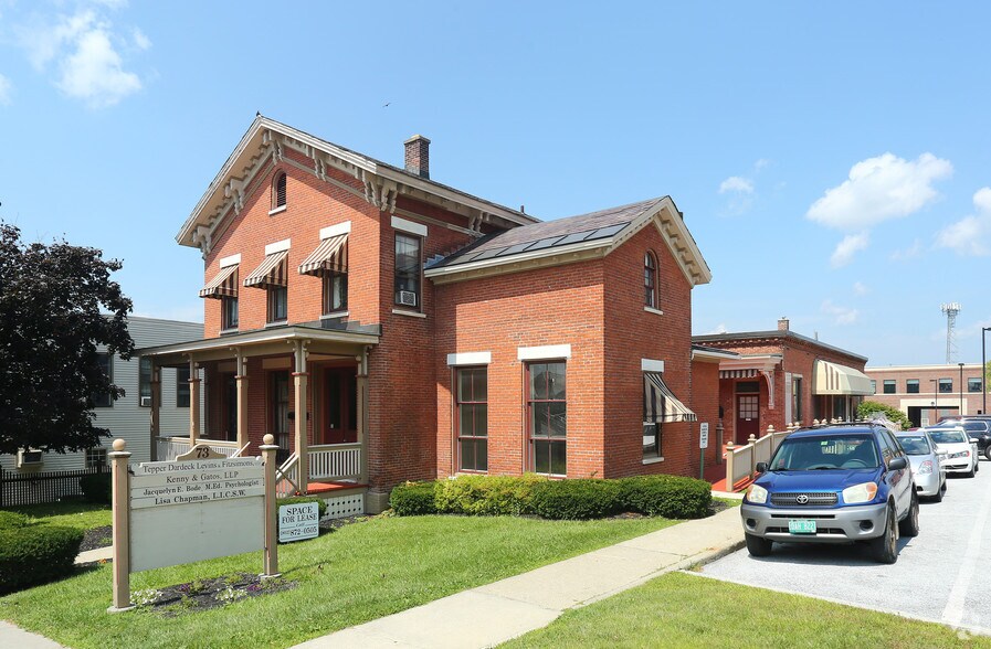 73 Center St, Rutland, VT for sale - Primary Photo - Image 1 of 1
