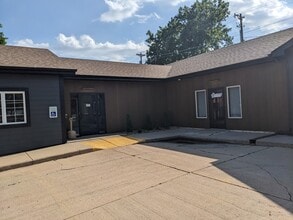 427 N Minnesota Ave, Sioux Falls, SD for lease Building Photo- Image 2 of 26