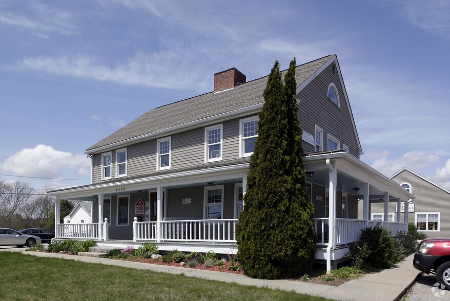 4259 Old Post Rd, Charlestown, RI 02813