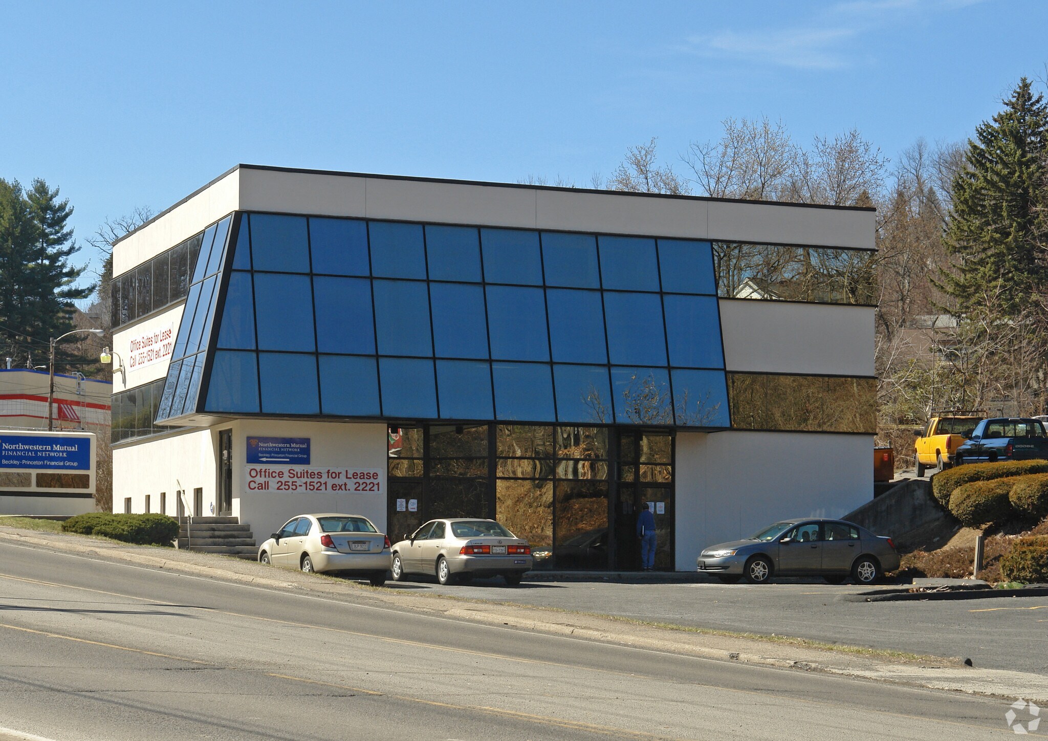 3049 Robert C Byrd Dr, Beckley, WV for sale Primary Photo- Image 1 of 6