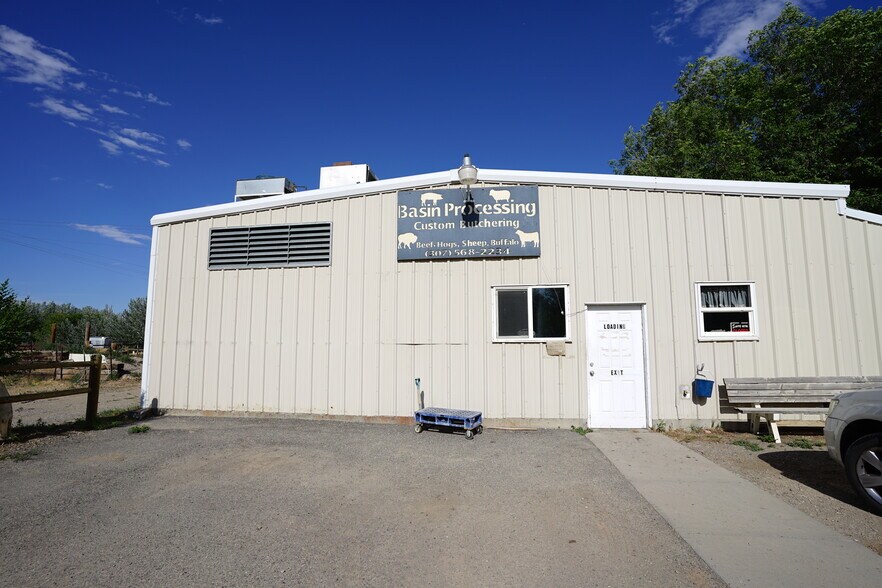 1005 Cloud Peak Ave, Basin, WY for sale - Primary Photo - Image 1 of 1