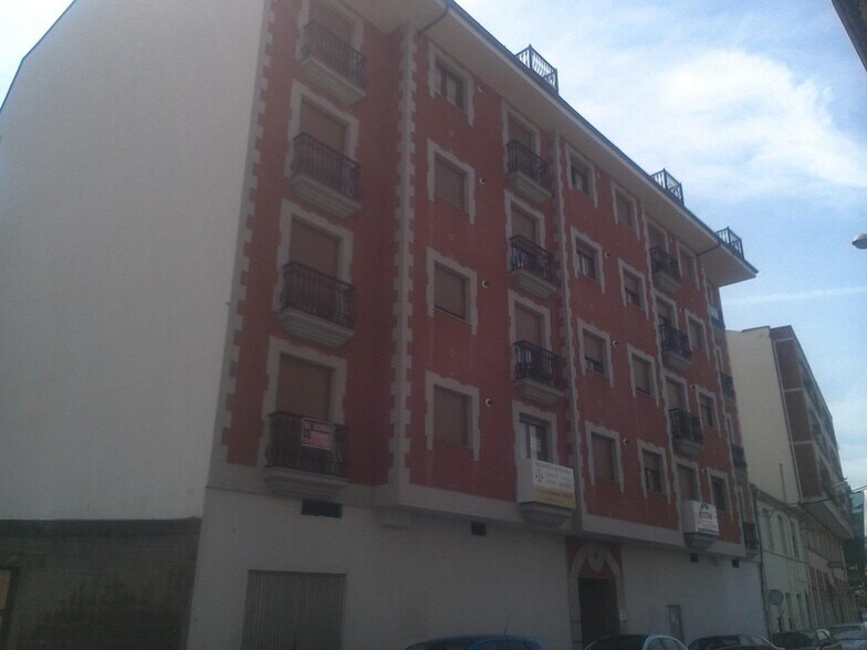 Retail in Bembibre, León for sale - Building Photo - Image 1 of 2