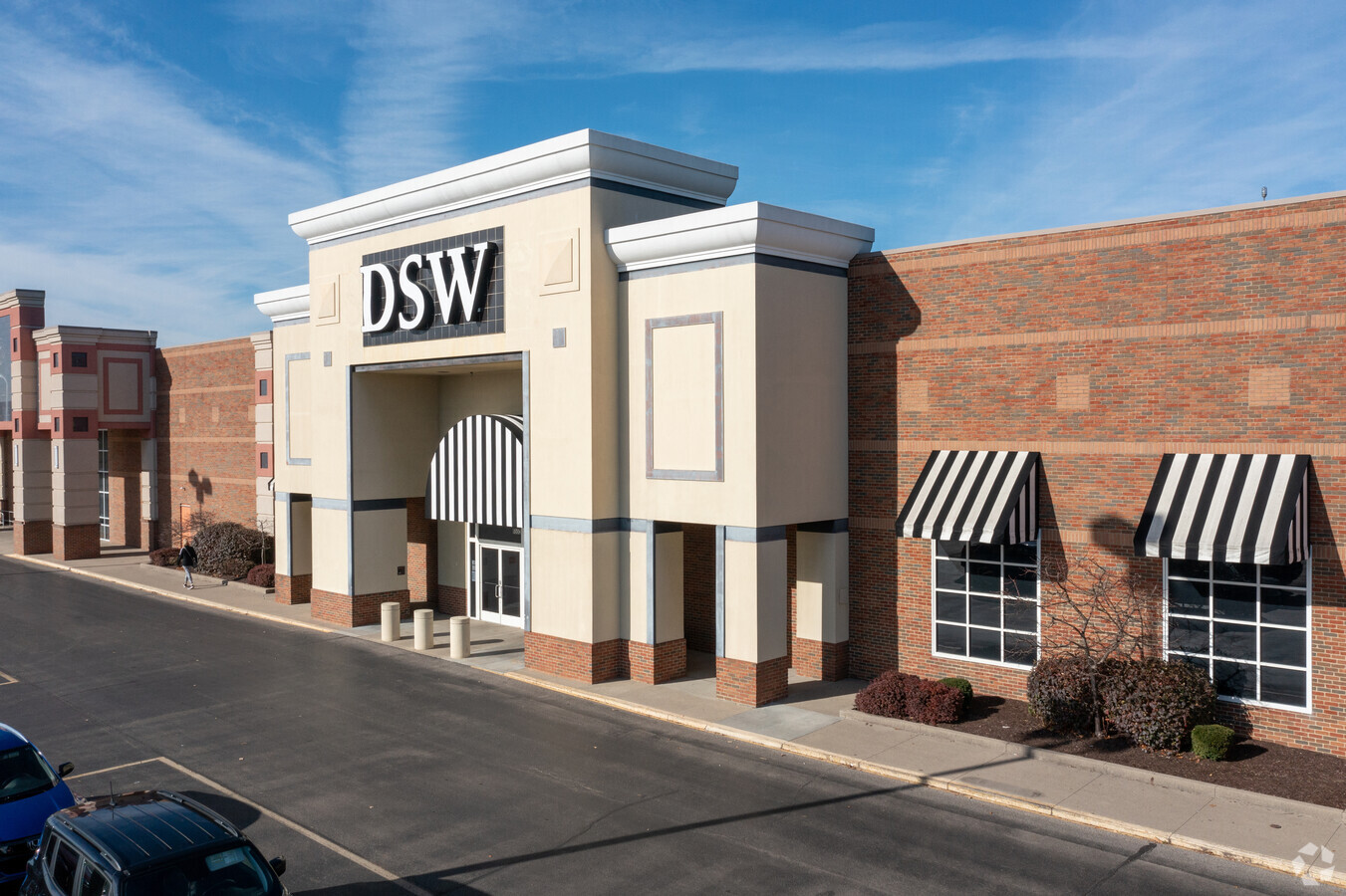 Dsw eastgate hot sale