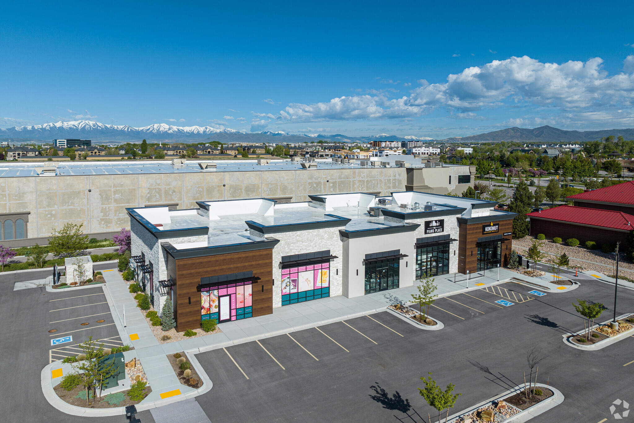 633 S Pleasant Grove Blvd, Pleasant Grove, UT for sale Building Photo- Image 1 of 7