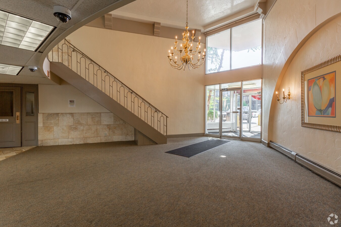 5327 Northfield Rd, Bedford Heights, OH 44146