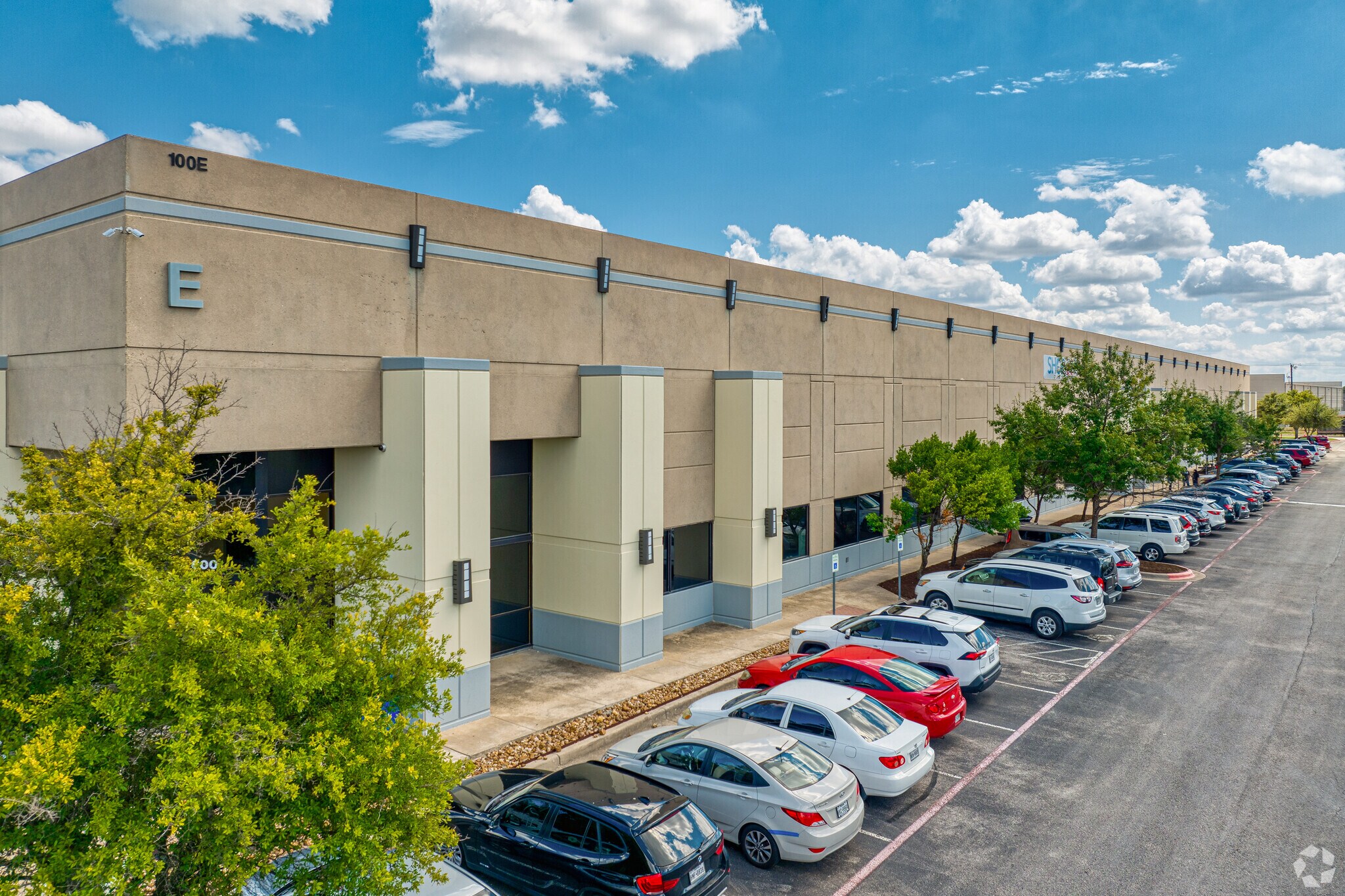 100 Michael Angelo Way, Austin, TX for sale Primary Photo- Image 1 of 1