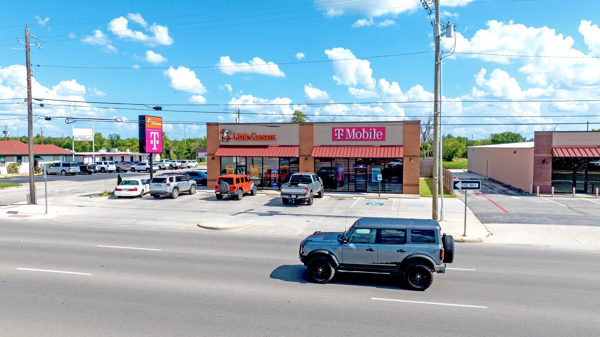 1706 SE 1st St, Mineral Wells, TX for sale Building Photo- Image 1 of 1