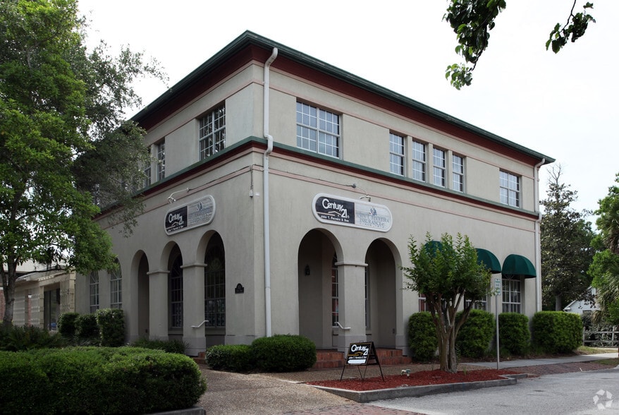 500 Centre St, Fernandina Beach, FL for sale - Primary Photo - Image 2 of 9