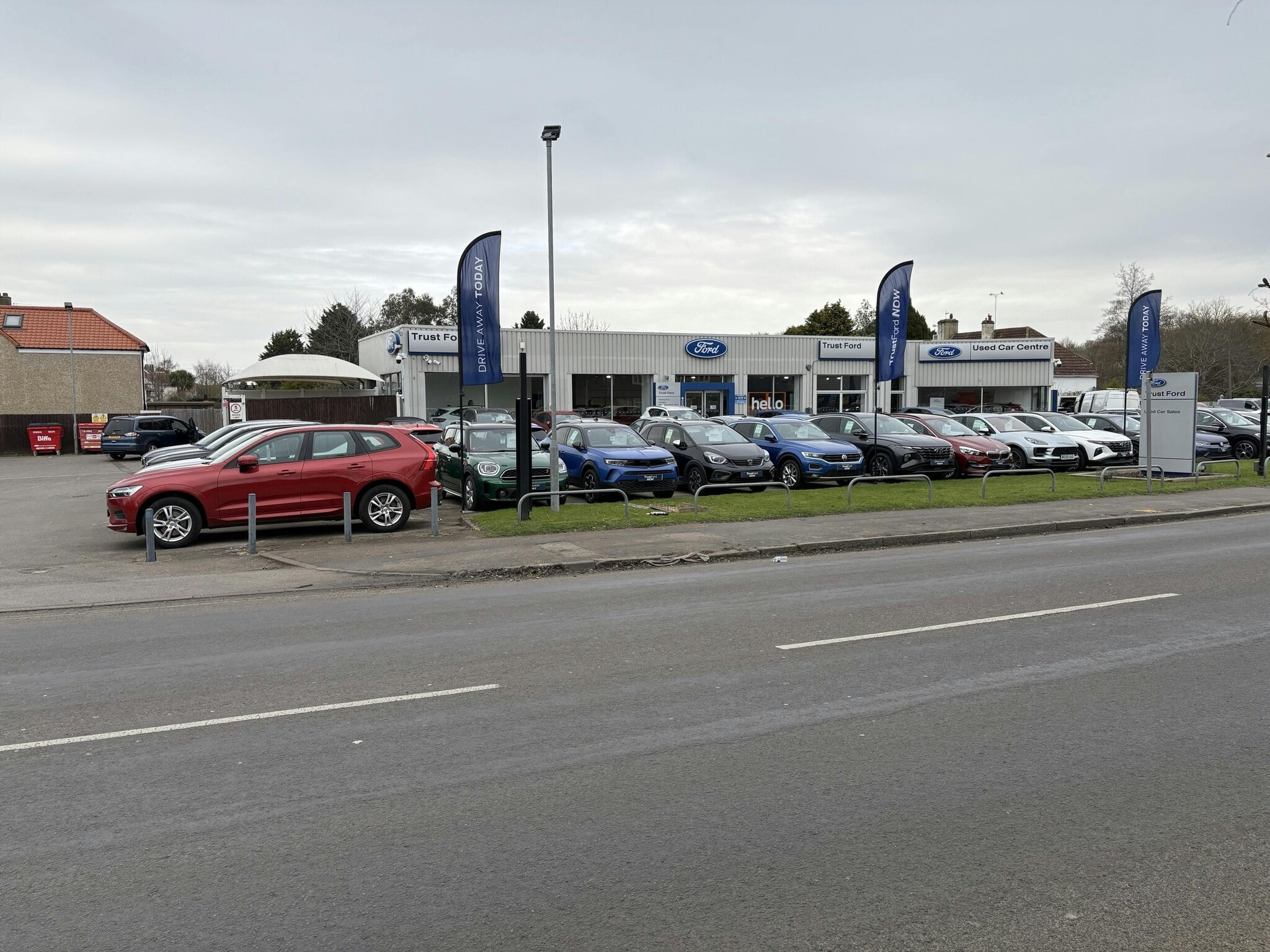 97 Portsmouth Rd, Cobham for lease Building Photo- Image 1 of 5