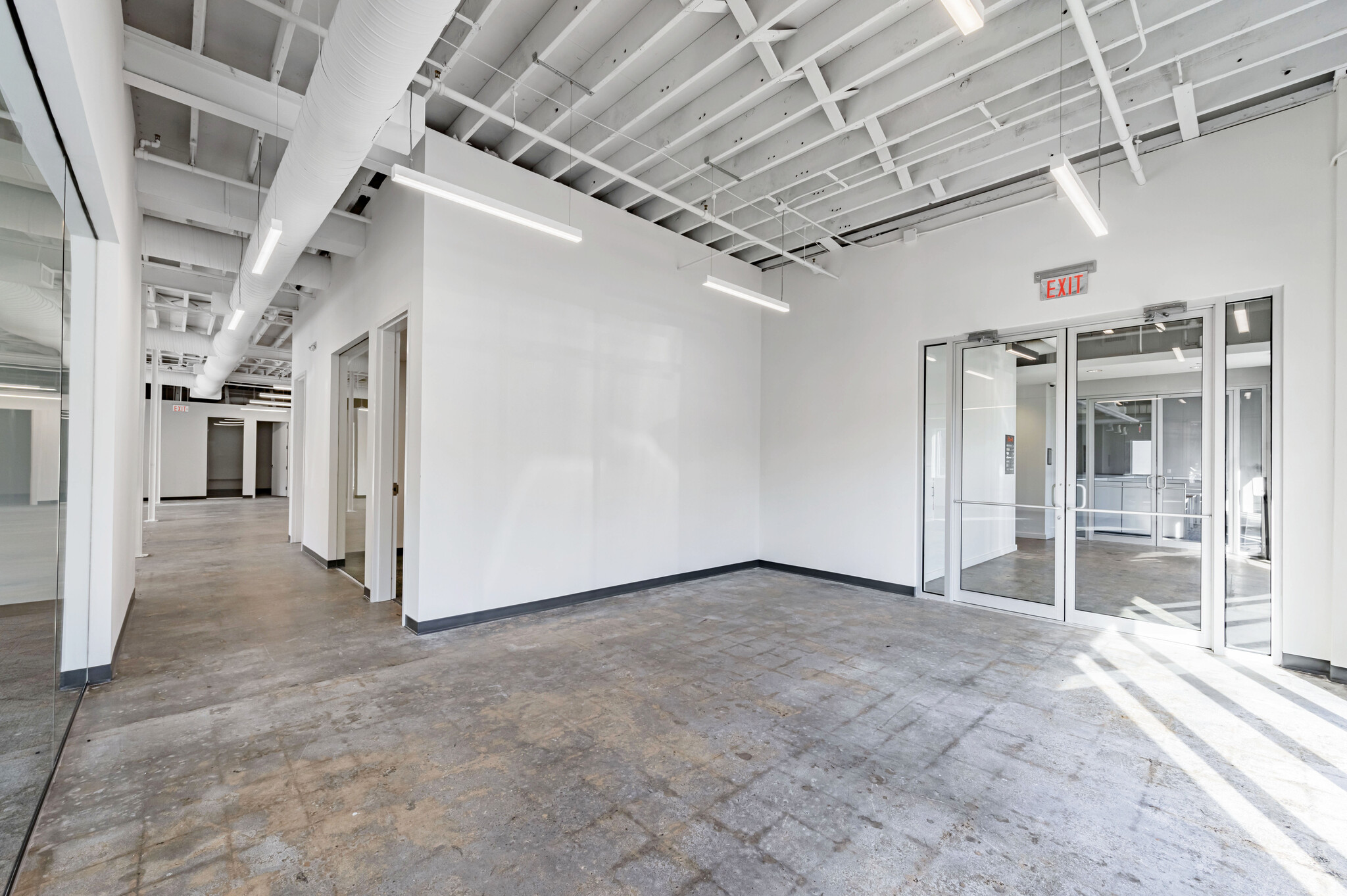 1510 Ellsworth Industrial Blvd NW, Atlanta, GA for lease Interior Photo- Image 1 of 8