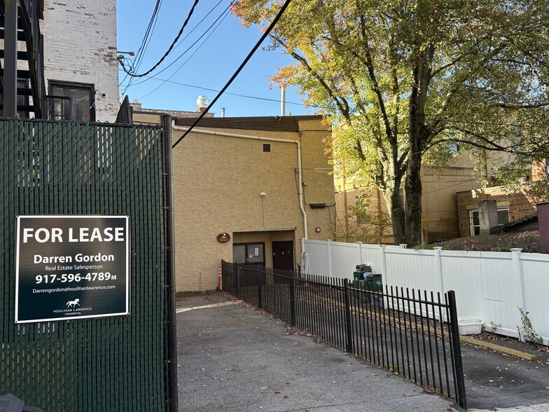 2 Central Ave, Tarrytown, NY for lease - Building Photo - Image 1 of 4