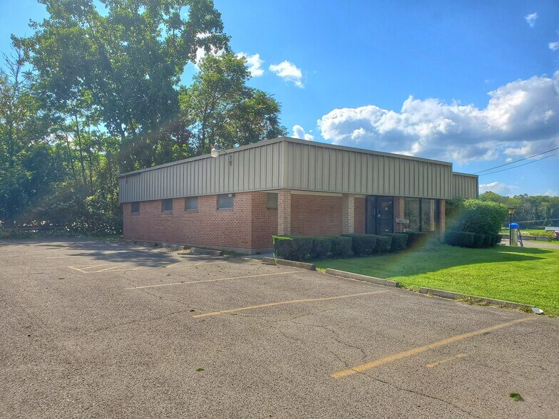 1865 W Water St, Elmira, NY 14905