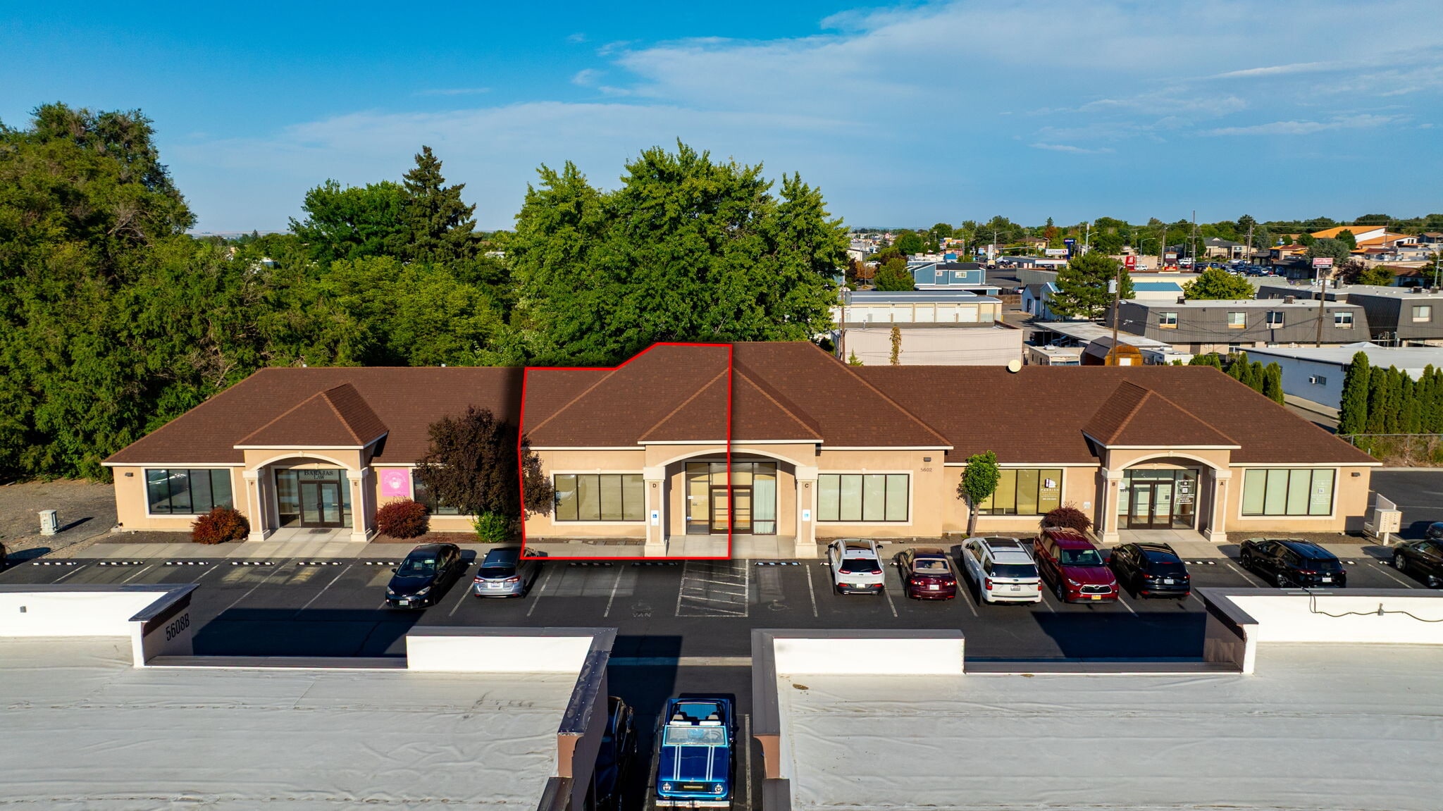 5602 W Clearwater Ave, Kennewick, WA for sale Building Photo- Image 1 of 13