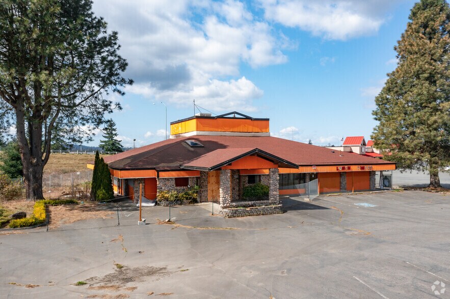 17216 Smokey Point Dr, Arlington, WA 98223