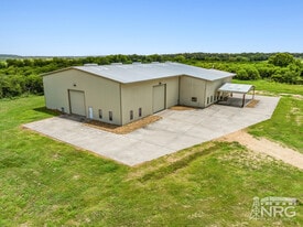 Crane-Ready Warehouse & Office on 19.25 Acres - Warehouse