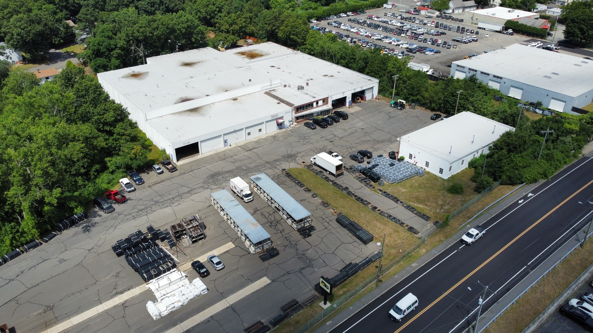 372 Pasco Rd, Springfield, MA for lease Building Photo- Image 1 of 14