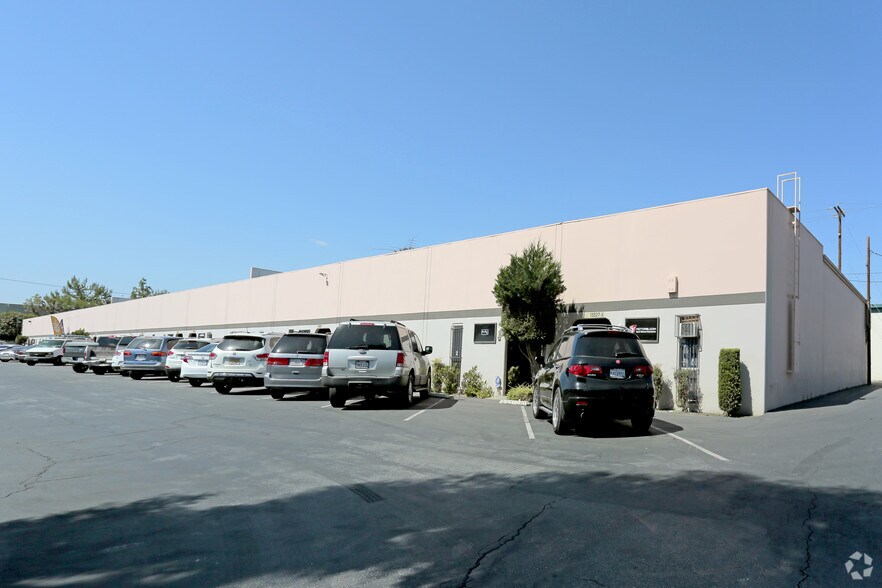 13515-13527 1/2 Alondra Blvd, Santa Fe Springs, CA for sale - Primary Photo - Image 1 of 1