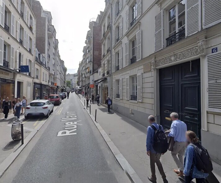 Retail in Paris for lease - Building Photo - Image 2 of 2