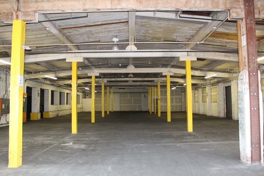 50 Hilton St, Easton, PA for lease - Interior Photo - Image 3 of 22