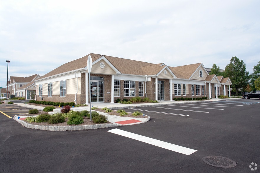 250 Old New Brunswick Rd, Piscataway, NJ for lease - Building Photo - Image 3 of 96