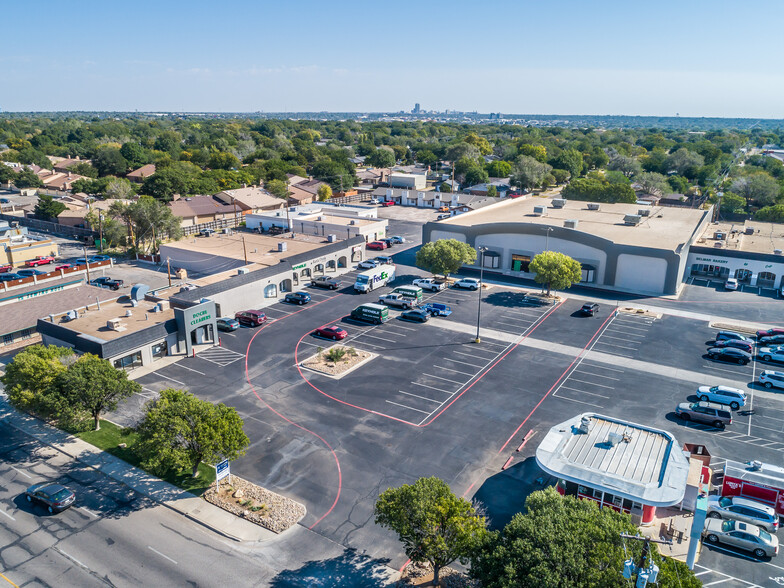 3315 Bell St, Amarillo, TX for lease - Building Photo - Image 3 of 6