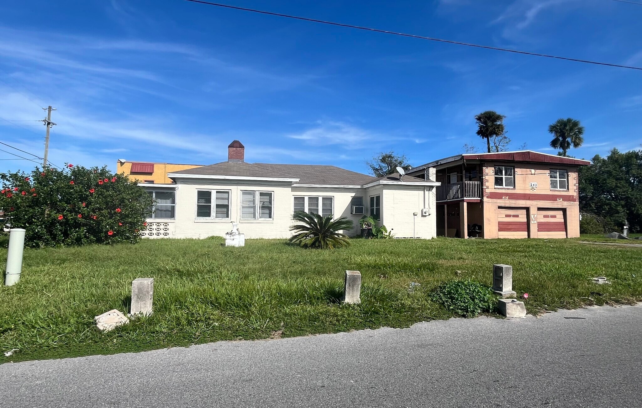 819 Dr Mary McLeod Bethune Blvd, Daytona Beach, FL for sale Primary Photo- Image 1 of 2