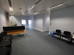 160 Dundee St, Edinburgh for lease Interior Photo- Image 2 of 3