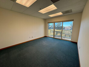 1355-1389 Forest Park Cir, Lafayette, CO for lease Interior Photo- Image 1 of 6