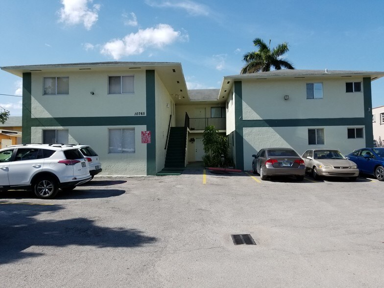 10765 SW 4th St, Miami, FL for sale - Building Photo - Image 1 of 1