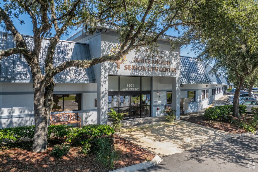 1901 Island Walk Way, Fernandina Beach, FL for sale - Primary Photo - Image 1 of 1