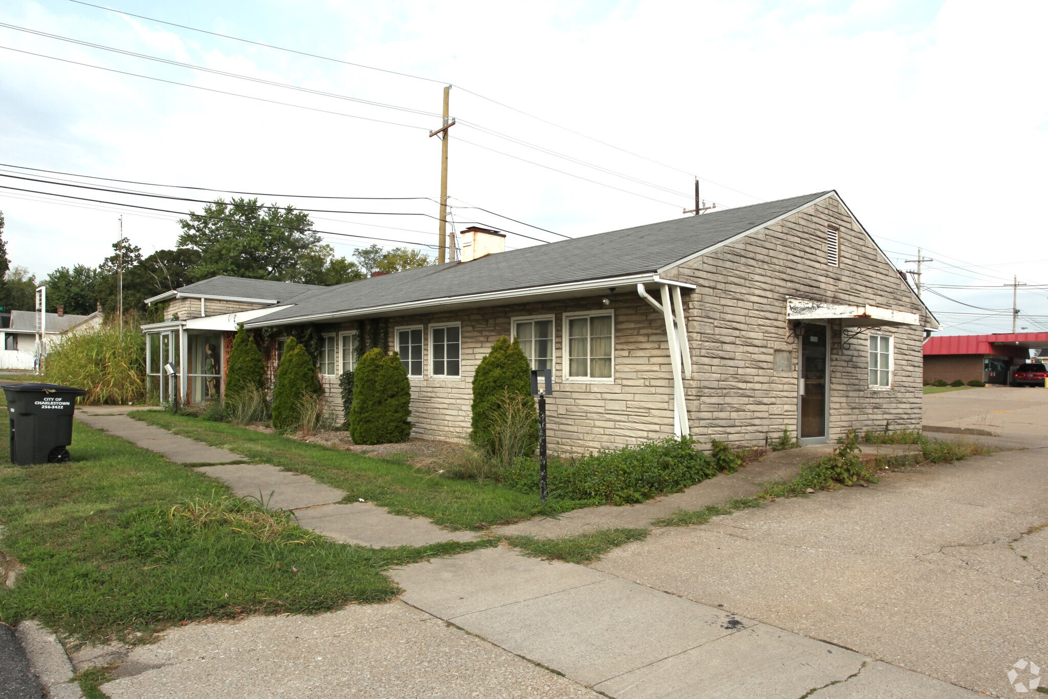 807 High St, Charlestown, IN for sale Primary Photo- Image 1 of 1