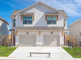 6408 Segovia Ranch, San Antonio TX - Airbnb Property