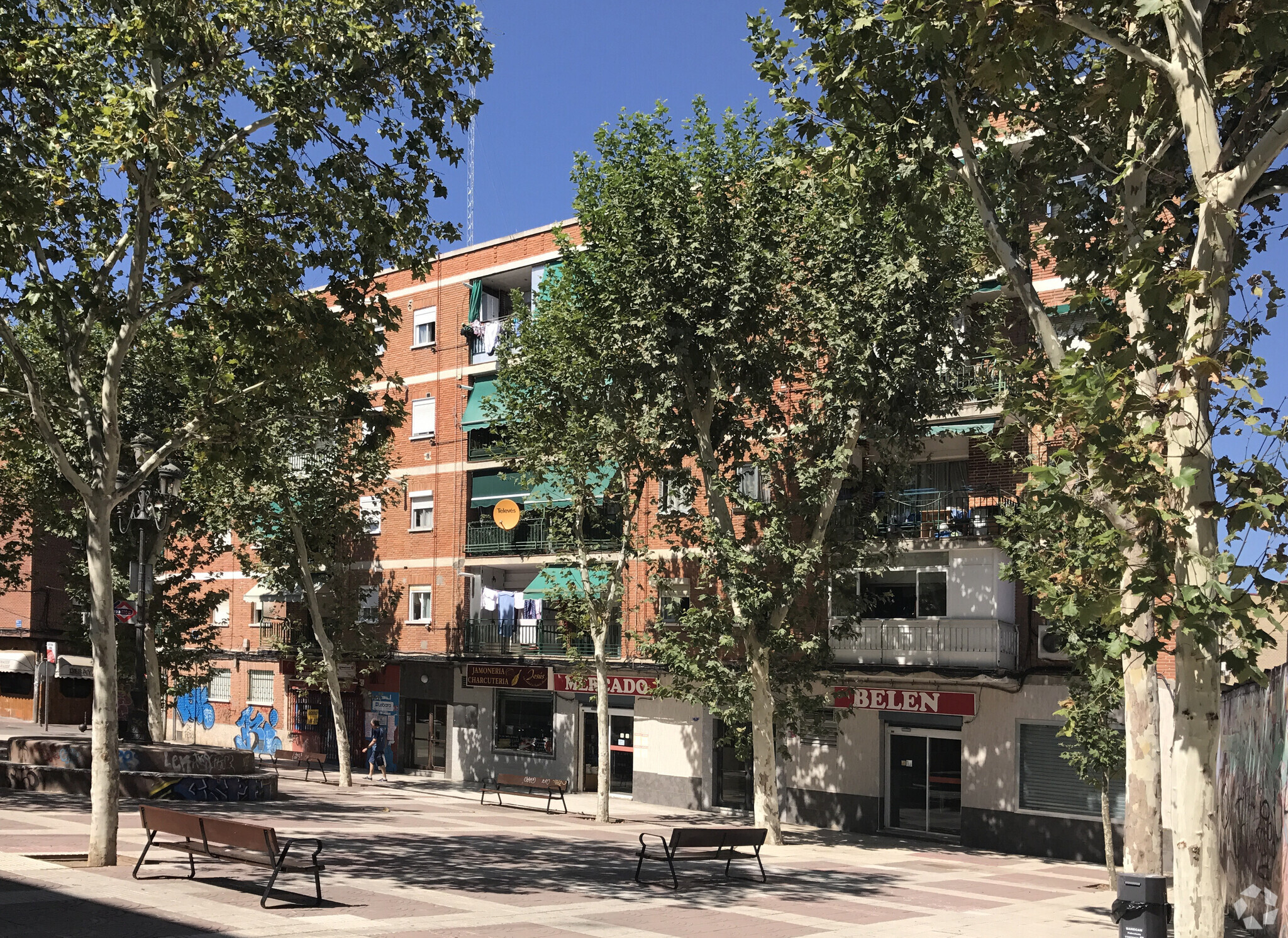 Calle Fátima, 3, Fuenlabrada, Madrid for lease Primary Photo- Image 1 of 2