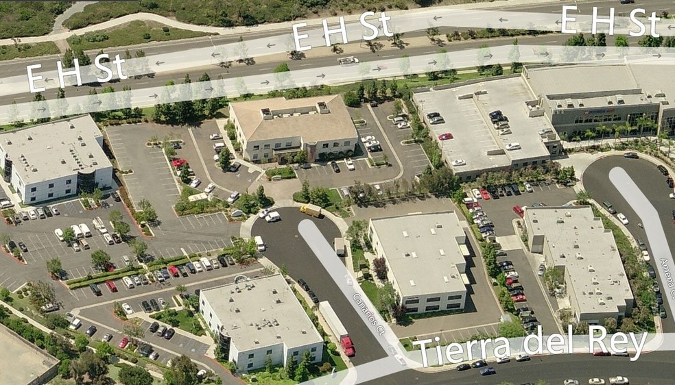 880 Canarios Ct, Chula Vista, CA for lease - Building Photo - Image 3 of 4