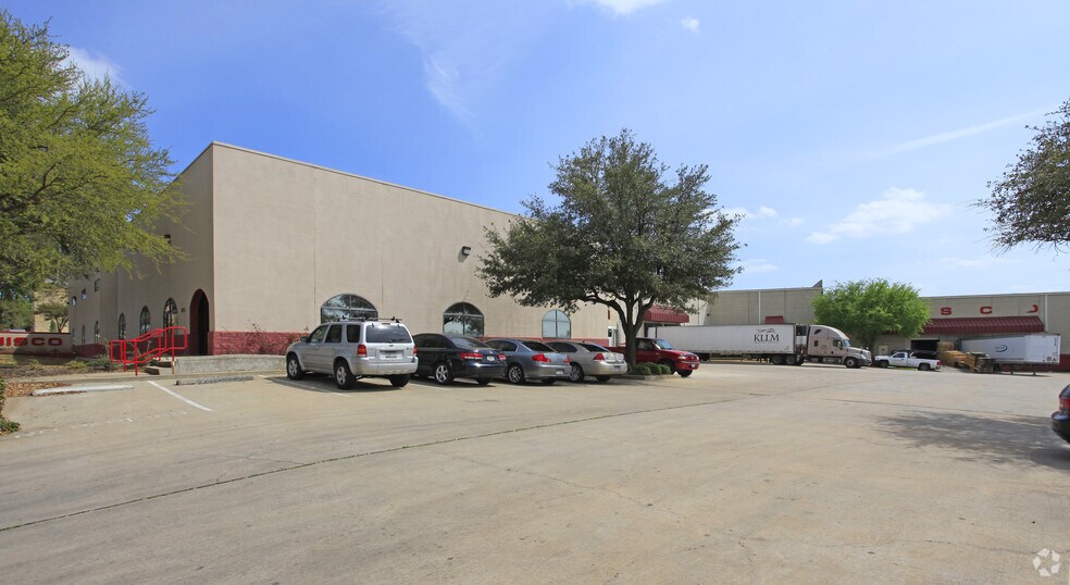 8330 Cross Park Dr, Austin, TX for lease - Building Photo - Image 2 of 2