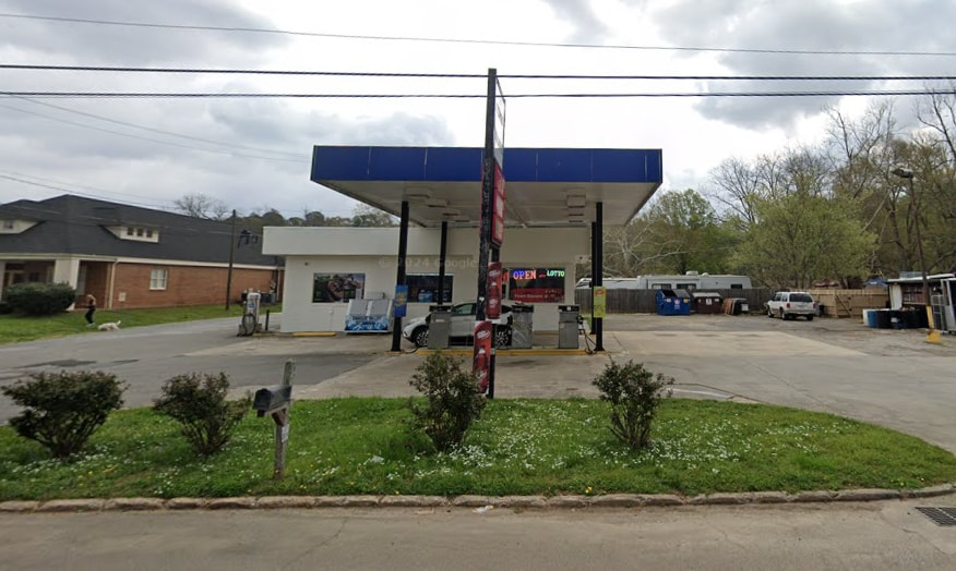 Floyd County Gas Stations portfolio of 2 properties for sale on LoopNet.com - Building Photo - Image 2 of 5