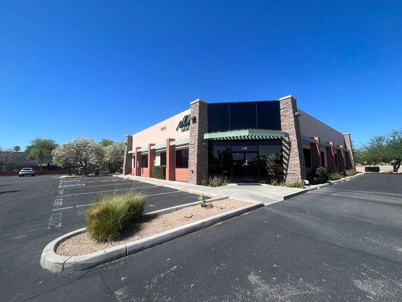 17218 N 72nd Dr, Glendale, AZ for lease - Building Photo - Image 2 of 11