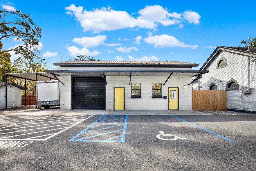 1106 Henry st, Savannah, GA for sale - Building Photo - Image 1 of 1