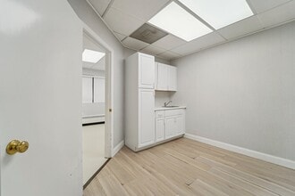 970 N Broadway, Yonkers, NY for lease Interior Photo- Image 1 of 30