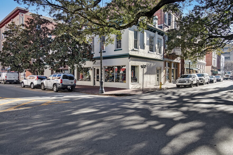 110-118 Bull St, Savannah, GA for sale - Building Photo - Image 1 of 1