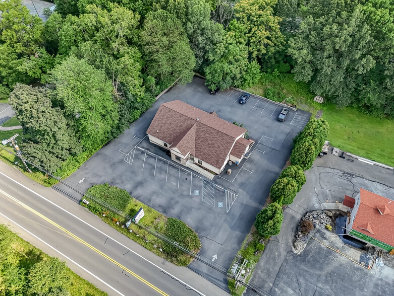 371 E Brown St, East Stroudsburg, PA for sale - Building Photo - Image 3 of 37