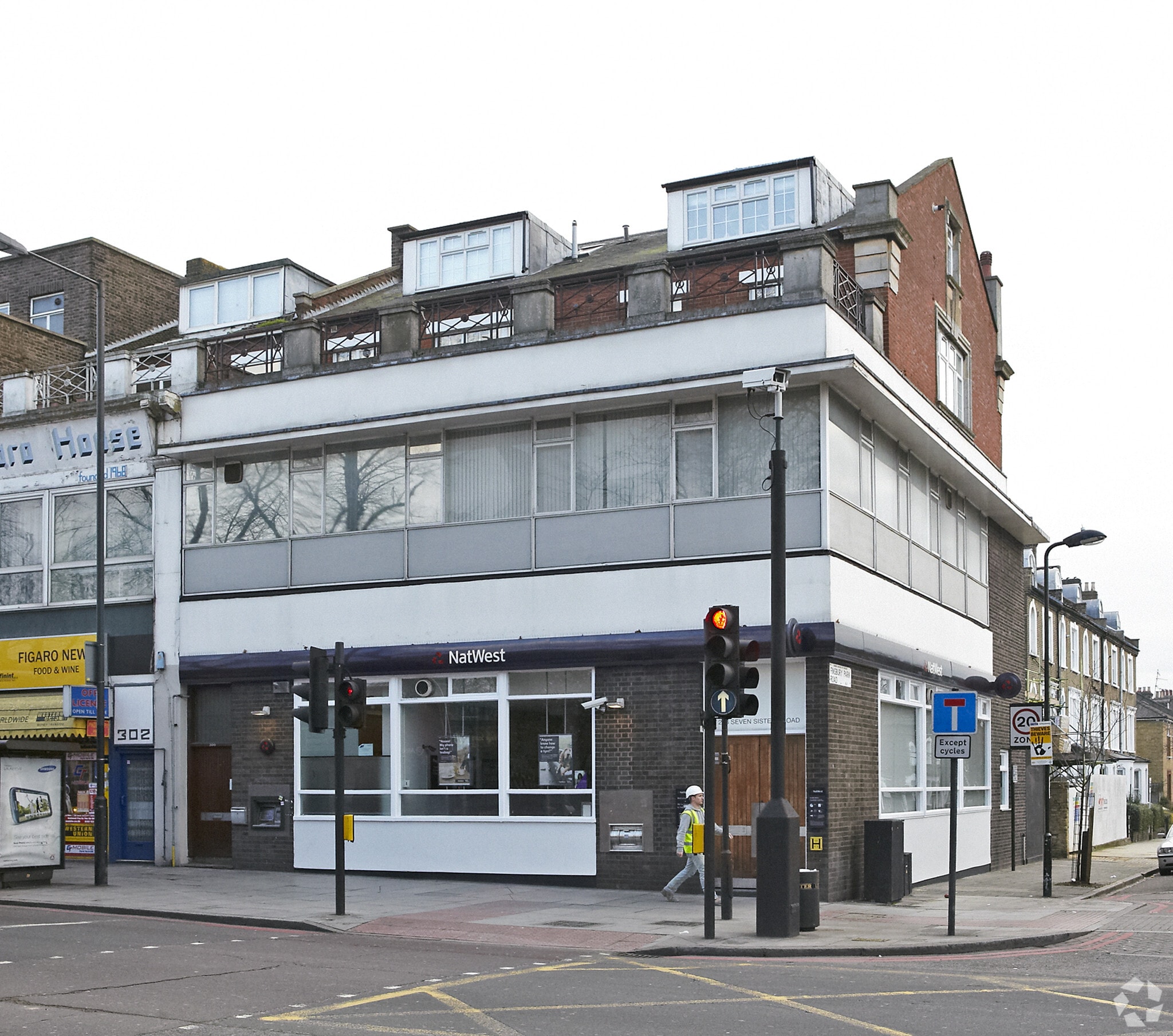 298-300 Seven Sisters Rd, London for sale Primary Photo- Image 1 of 1