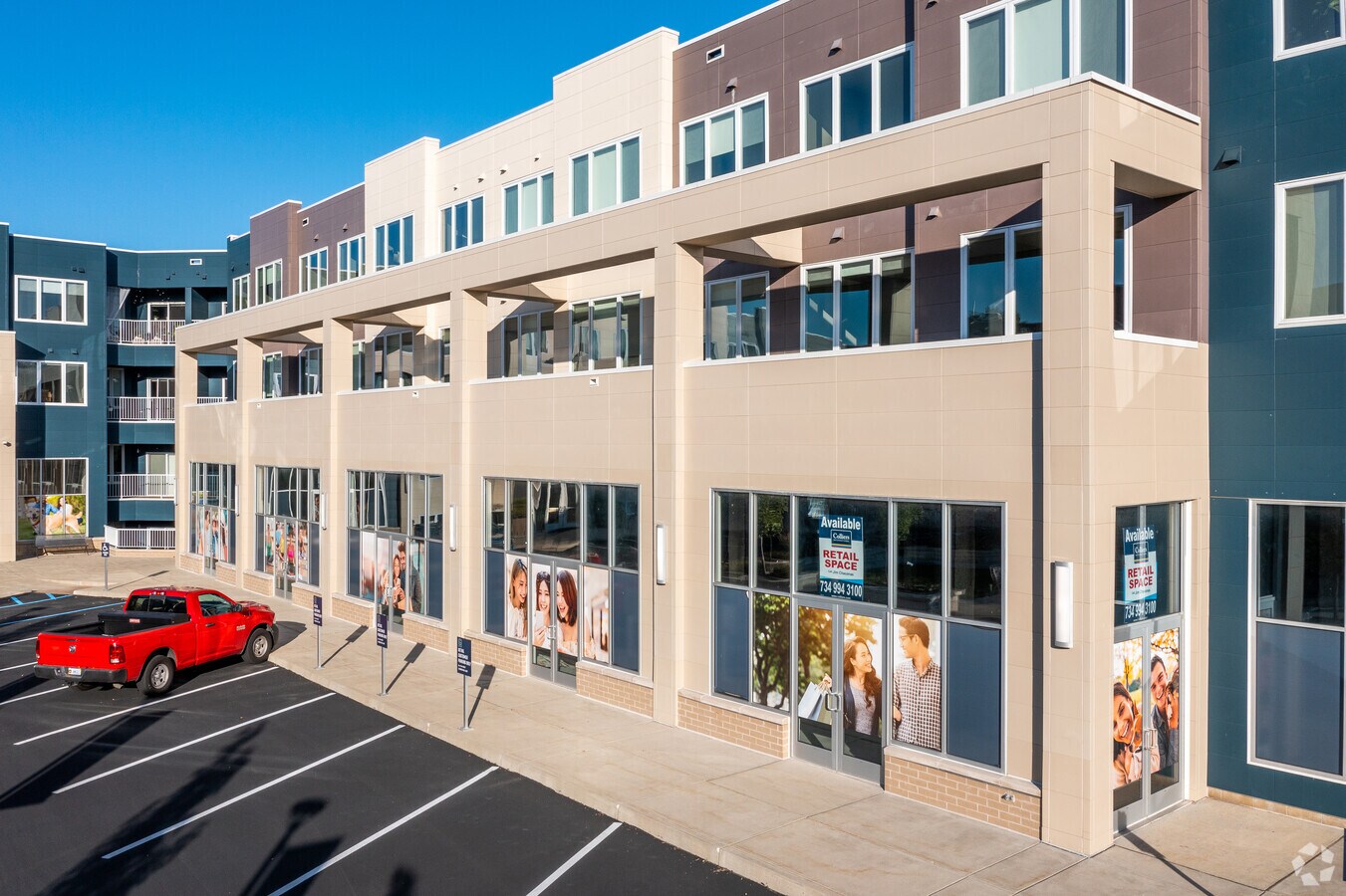 2502 Packard St, Ann Arbor, MI 48104