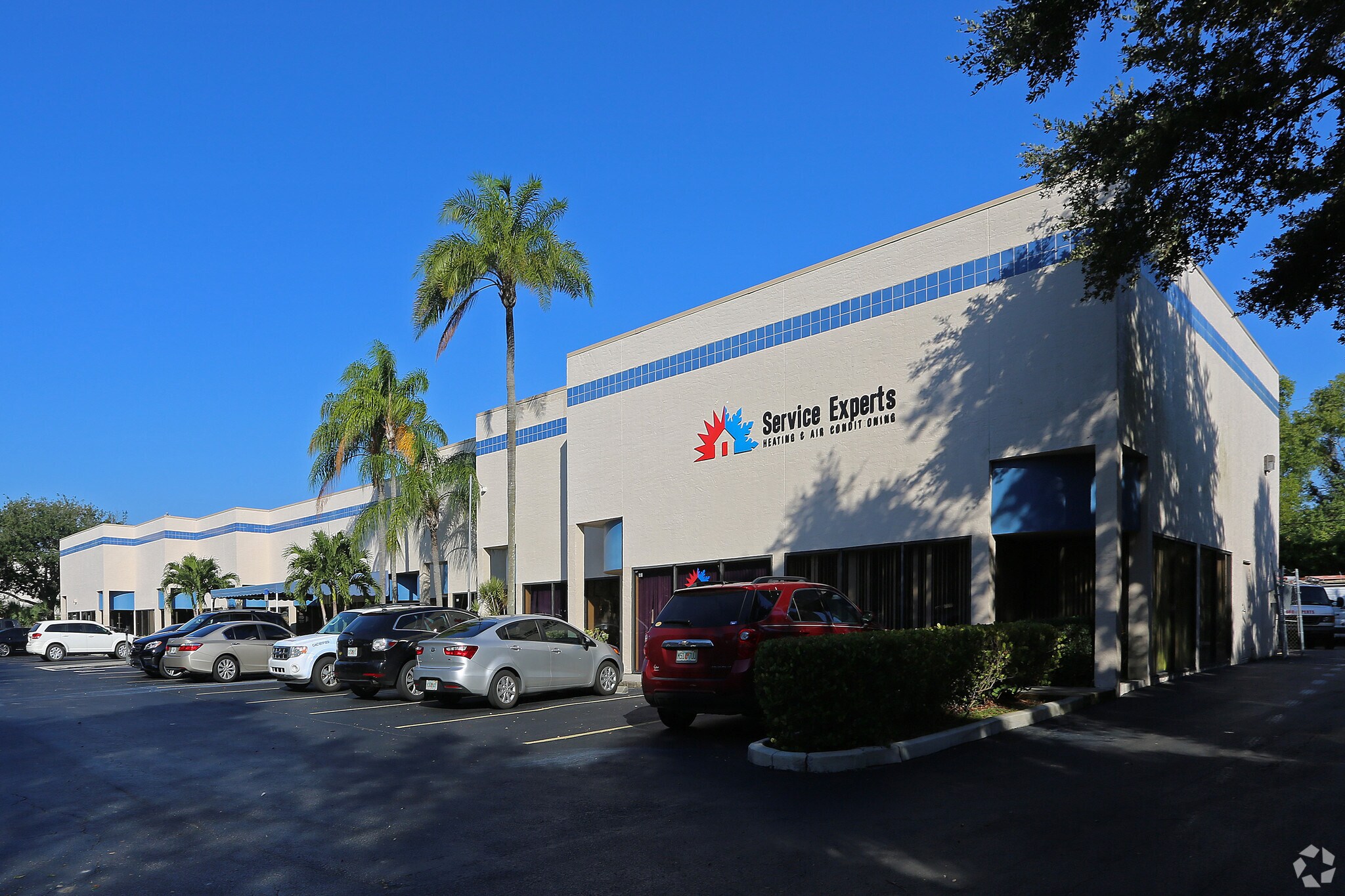 840 Jupiter Park Dr, Jupiter, FL 33458 Industrial for Lease
