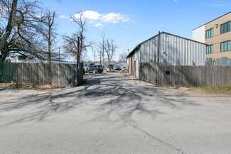 More details for 1116 N 20th St, Omaha, NE - Industrial for Sale