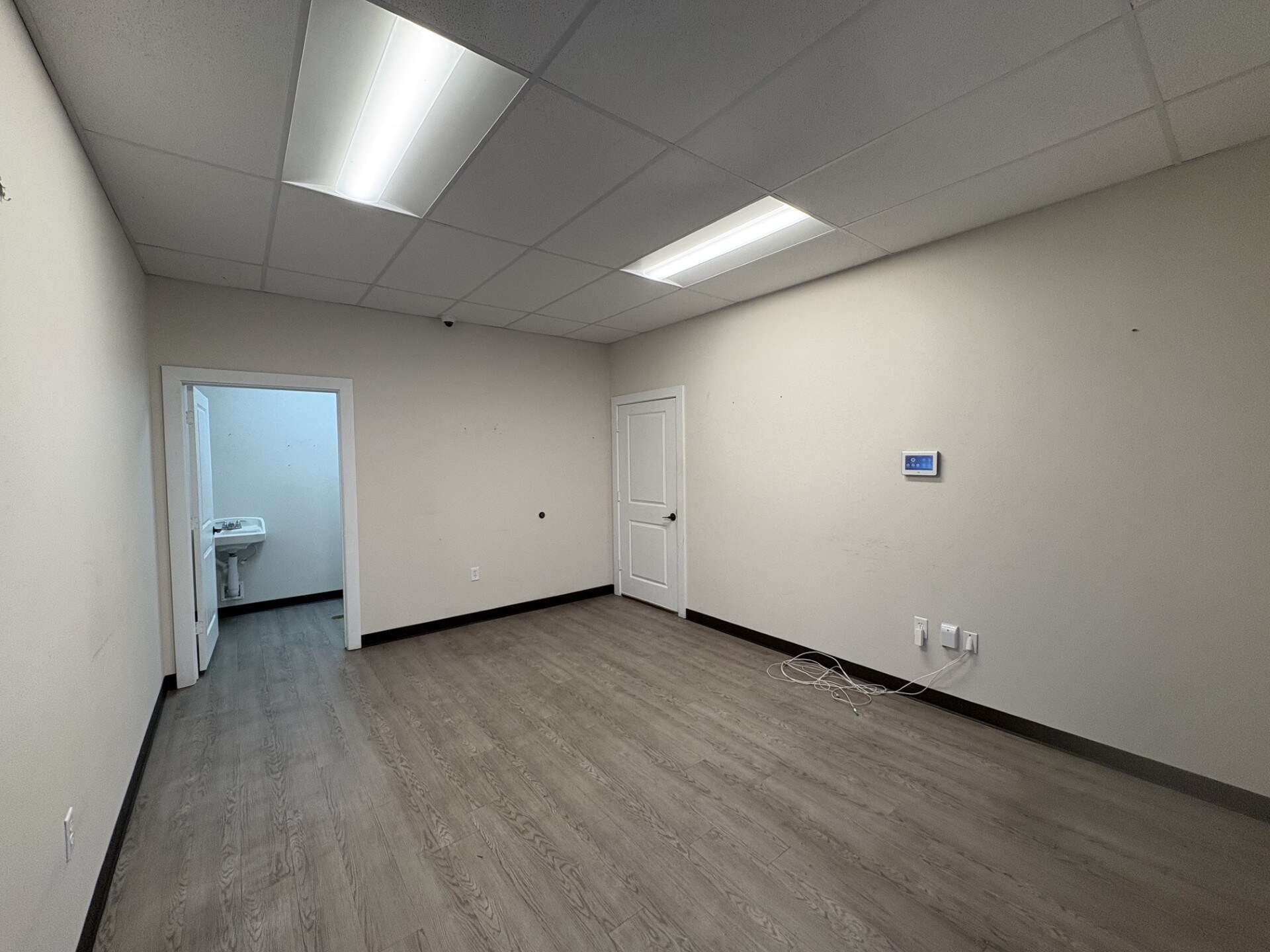 11412 Buvinghausen Road, Tomball, TX for lease Interior Photo- Image 1 of 4