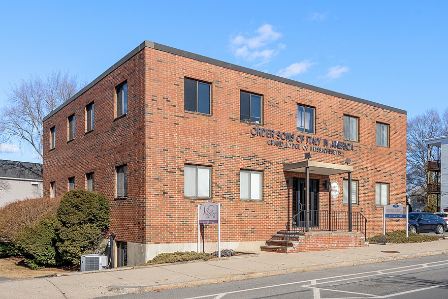 93 Concord Ave, Belmont, MA for lease - Building Photo - Image 1 of 8