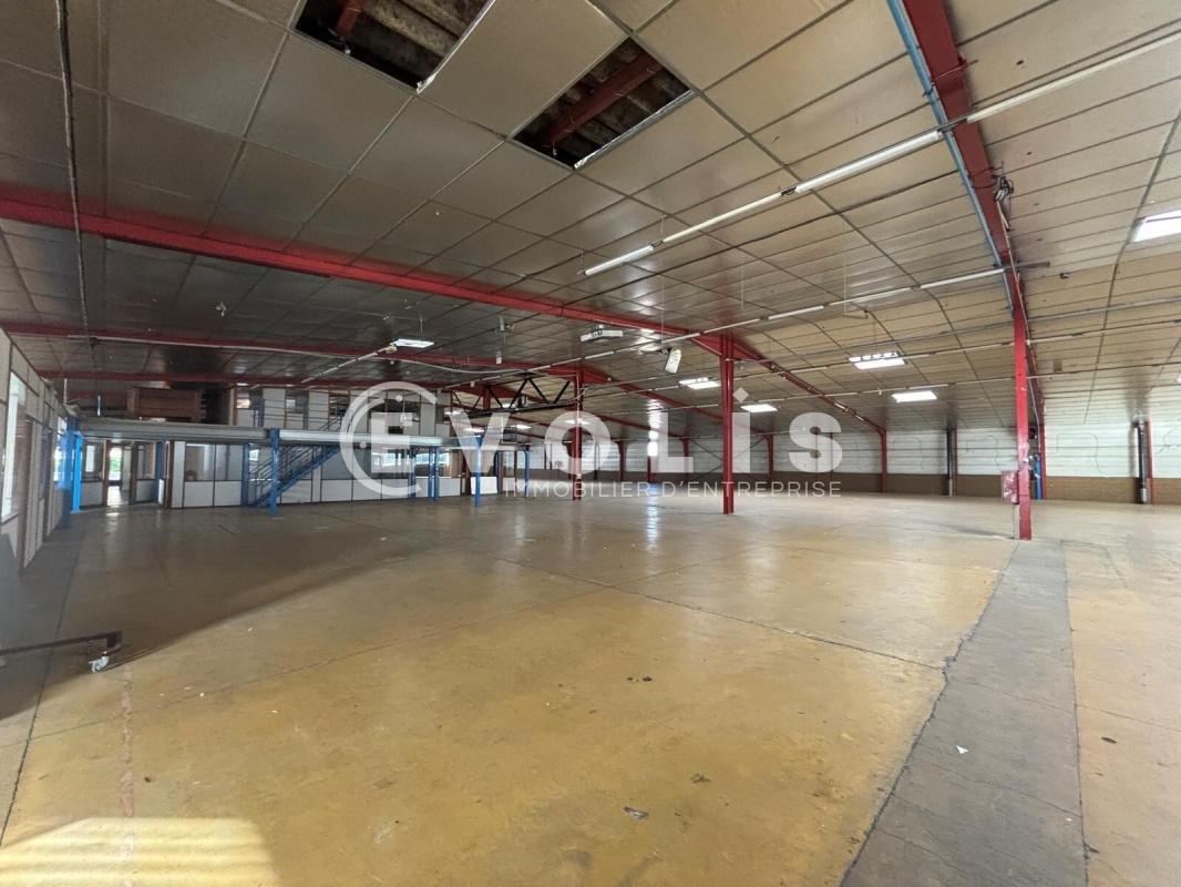 54 Avenue De L'Industrie, Rillieux-la-Pape for sale Interior Photo- Image 1 of 2